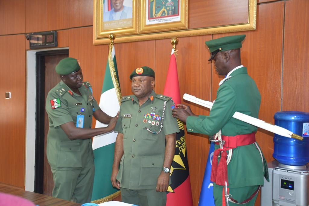 Major General Alabi assumes command as GOC commanding One Division, Kaduna