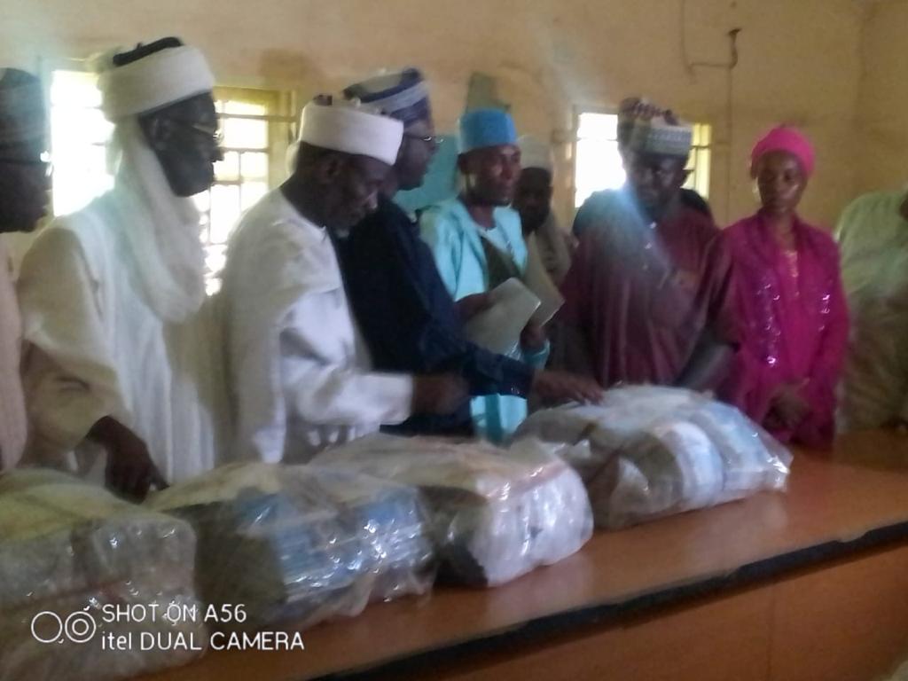 Sokoto: BUA donates free drugs,books, power transformers to rural communities