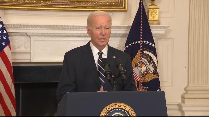 BREAKING NEWS: Biden Safe After Car Rams Into Presidential Convoy