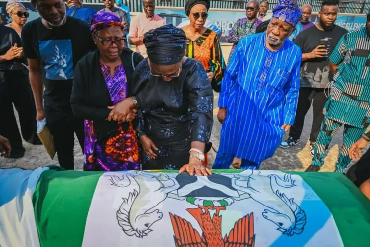 Mourning Moment As Remains Of Late Ondo Gov, Akeredolu, Arrive Nigeria..See the Pictures