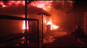 Breaking: Fire Breaks Out At Mandilas Building, Lagos Island