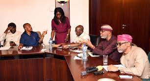 BREAKING: FG, Labour In Emergency Meeting As Strike Grounds Economic Activities