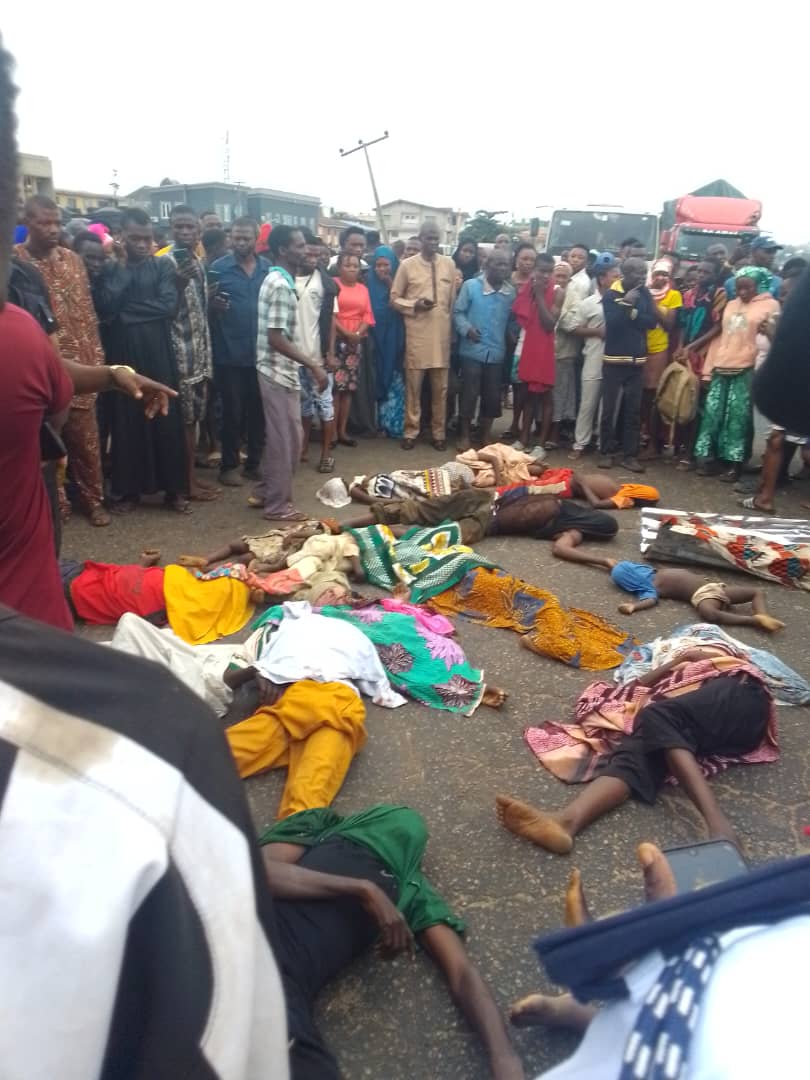 Update: 16 Killed in Ibadan Multiple Road Crashes – FRSC